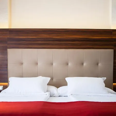 Europe Playa Marina - Adults Only Hotel Illetas Exterior photo